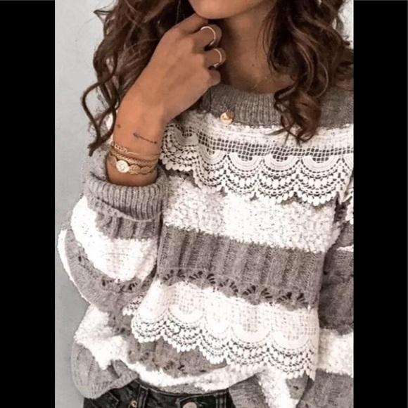 Rare Vintage Style Striped Patchwork Lace Trim Design Gray & White Sweater - Picture 3 of 4